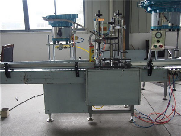 24 бас бөтелке Дәретханаға су құюға арналған машина